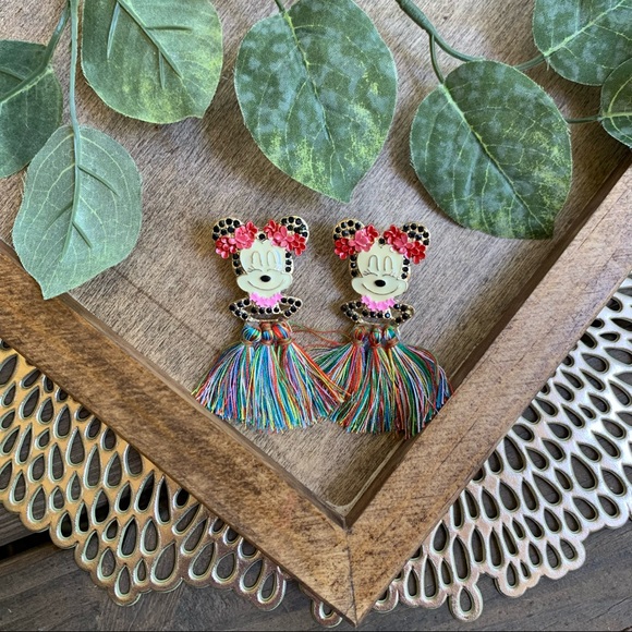 Jewelry Minnie Mouse Hula Girl Earrings Poshmark